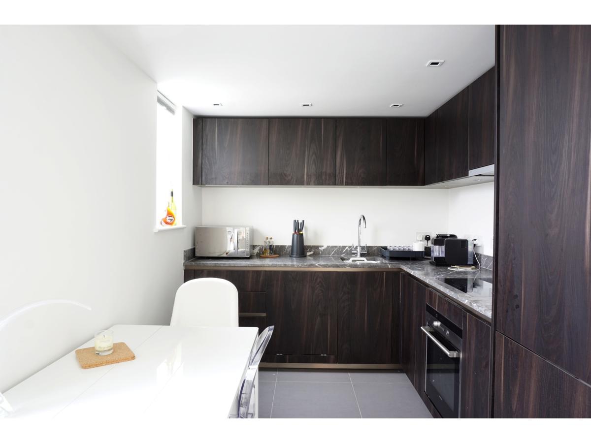 Modern, Spacious 2Br Flat In Οξφόρδη Εξωτερικό φωτογραφία